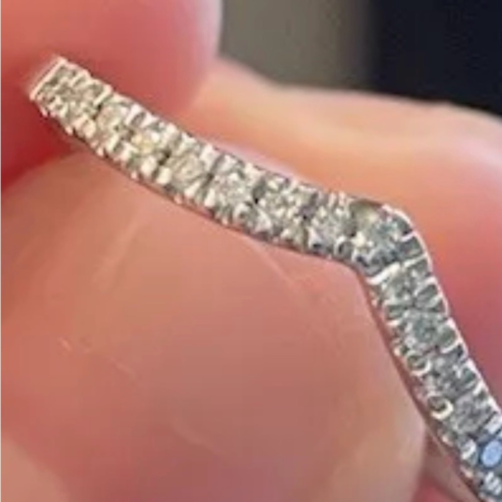 Helzberg Diamonds Curved Pavé Diamond Band in Silver